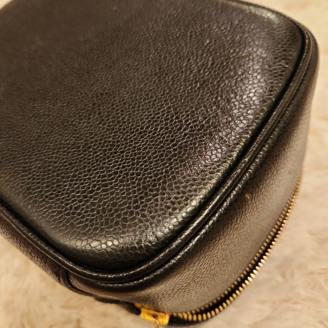 正規CHANEL　キャビアスキン　バニティバッグ