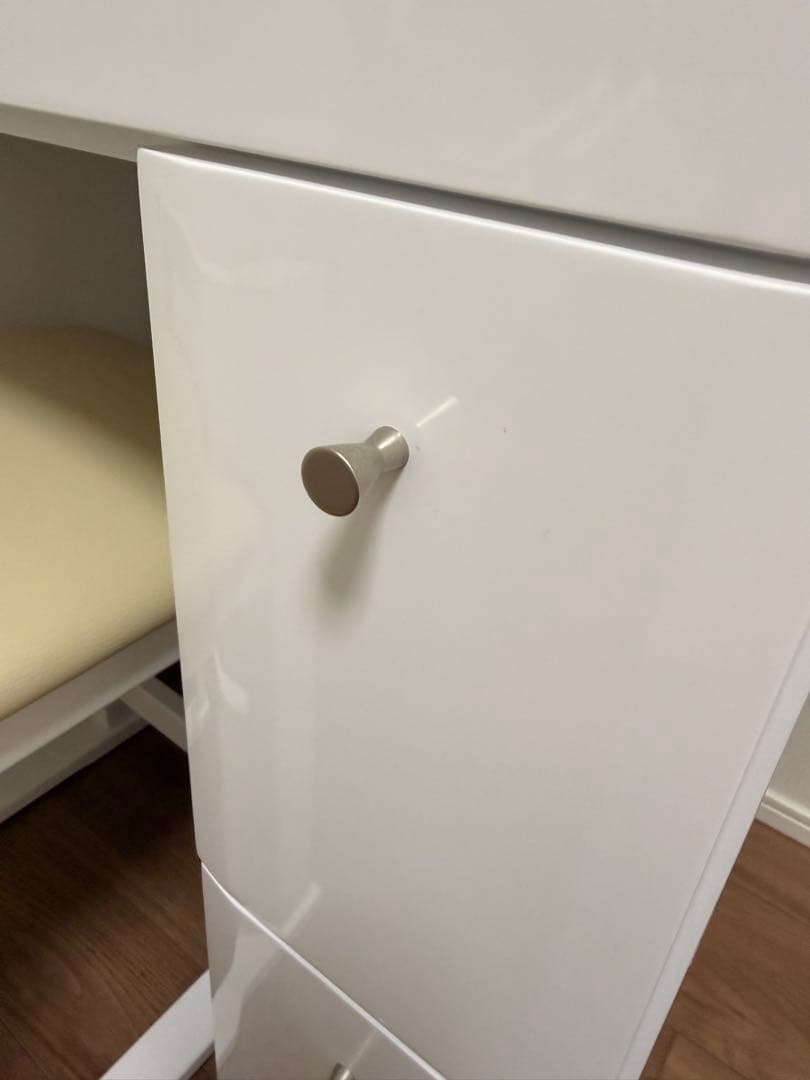 最終値下げ　NITORI ホワイト ドレッサー 鏡台　美品　即購入　椅子付き