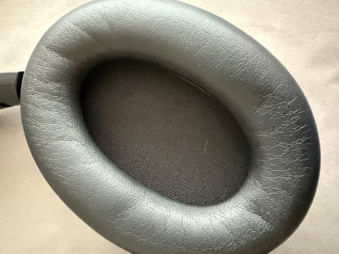 Sony WH-1000XM4 ブラック