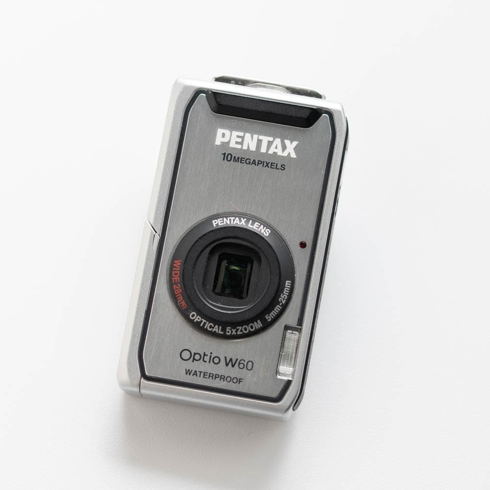 【防水カメラ】 PENTAX optio W60 シルバー 動作確認済み