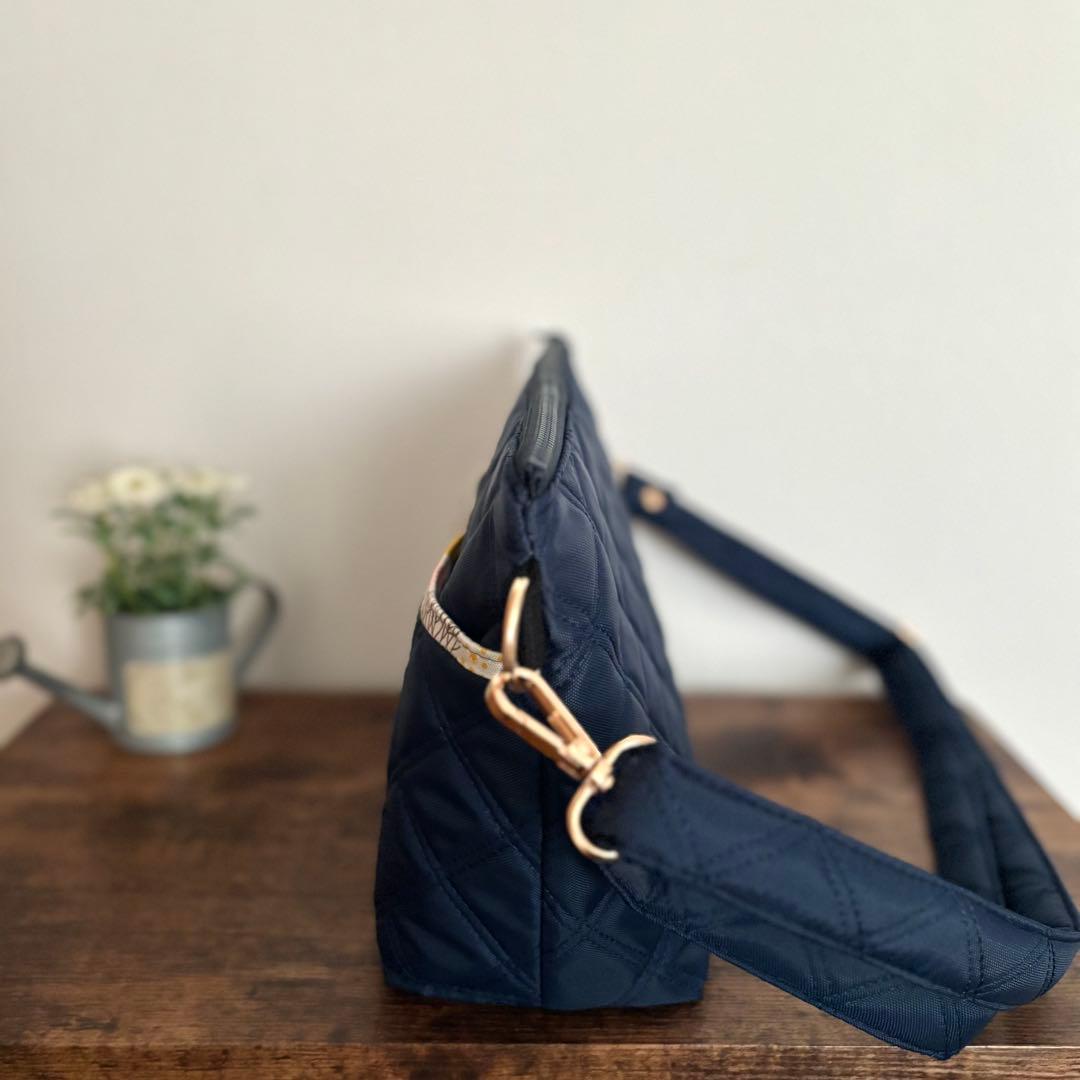 【ゆうママ】30cmファスナーショルダーバッグ　ナイロンオックスキルト