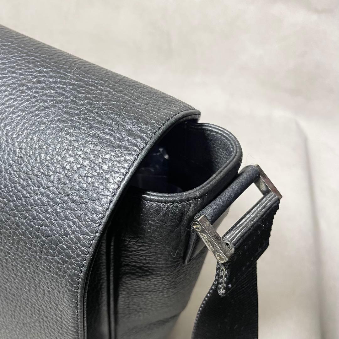 Cartier カルティエ パシャ ショルダーバッグ レザー ブラック メンズ