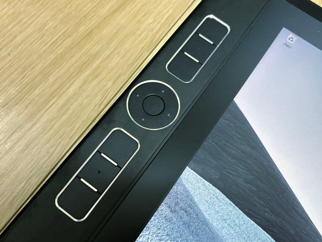 液タブ・ペンタブ WACOM MobileStudio Pro DTH-W1320 Corei7