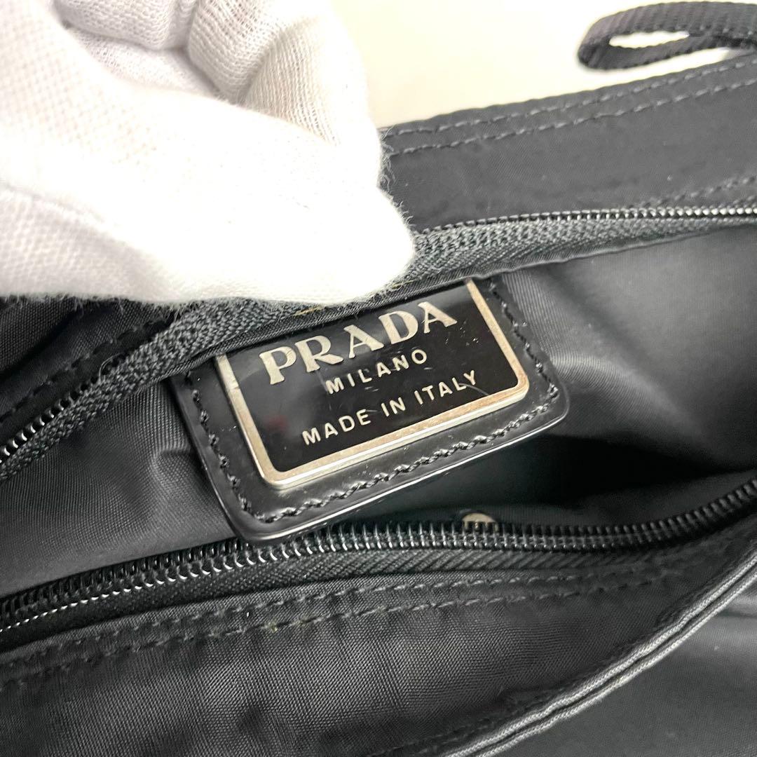 PRADA プラダ ショルダーバッグ ナイロン 三角プレート ロゴ ブラック