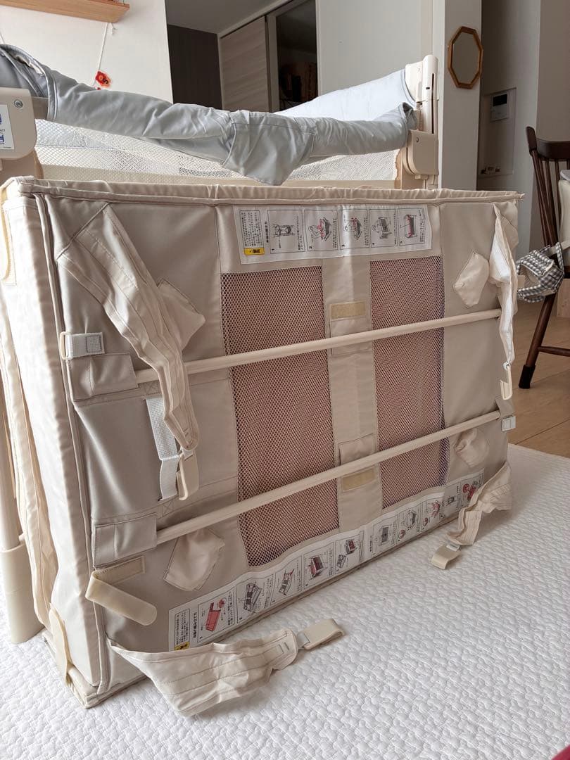 【ベビーベッド】ココネルエアー ホワイトグレー