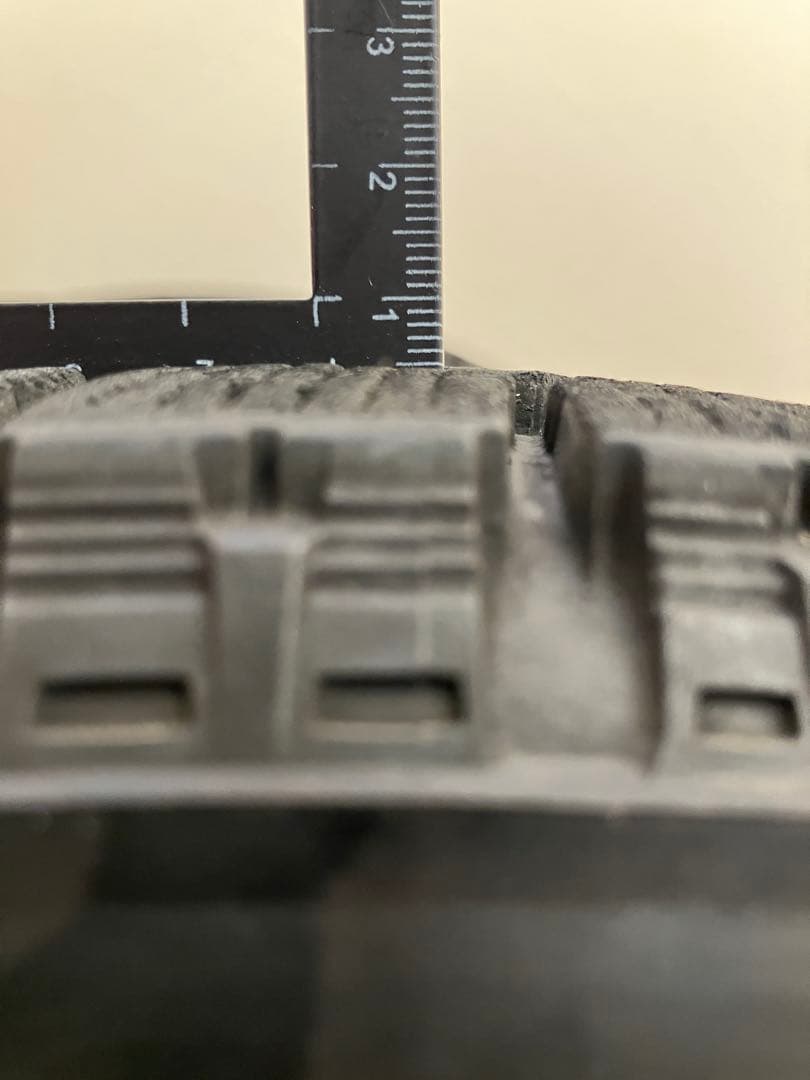 引き取り限定　N-BOX❄スタッドレス4本❄　ブリザック　タイヤカバー付