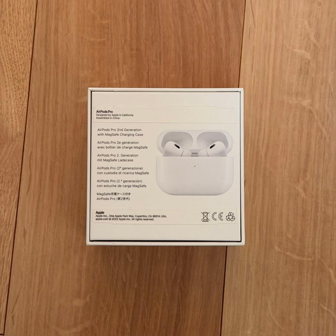 【美品】Apple AirPods Pro 2 本体 ホワイト 付属品付き