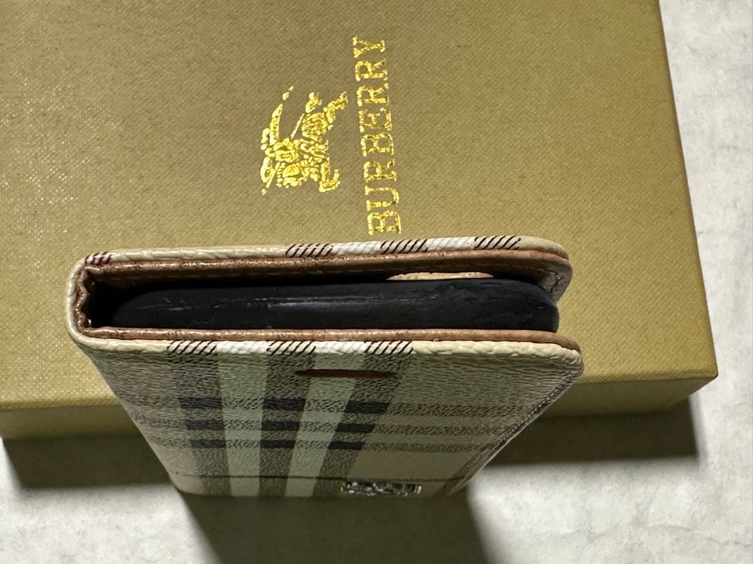 美品 Burberry バーバリー チェック柄手帳型スマホケース 6G 6S