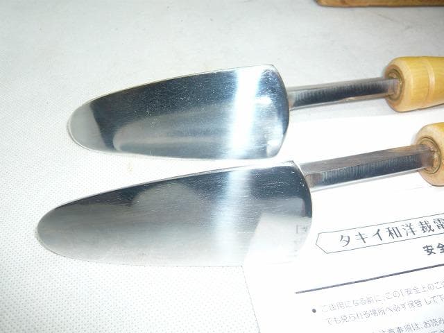 新品完全未使用　タキイ和裁電化鏝 和裁コテ　和裁こて　タキイ製　鏝２本付