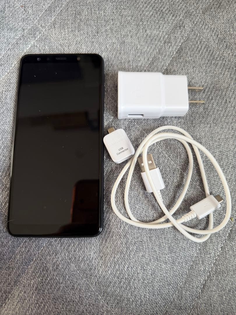 美品 Galaxy A7 SM-A750C Rakuten ブラック 64G