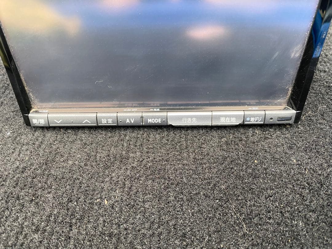 Alpine VIE-X088V 8インチオーディオビジュアルユニット