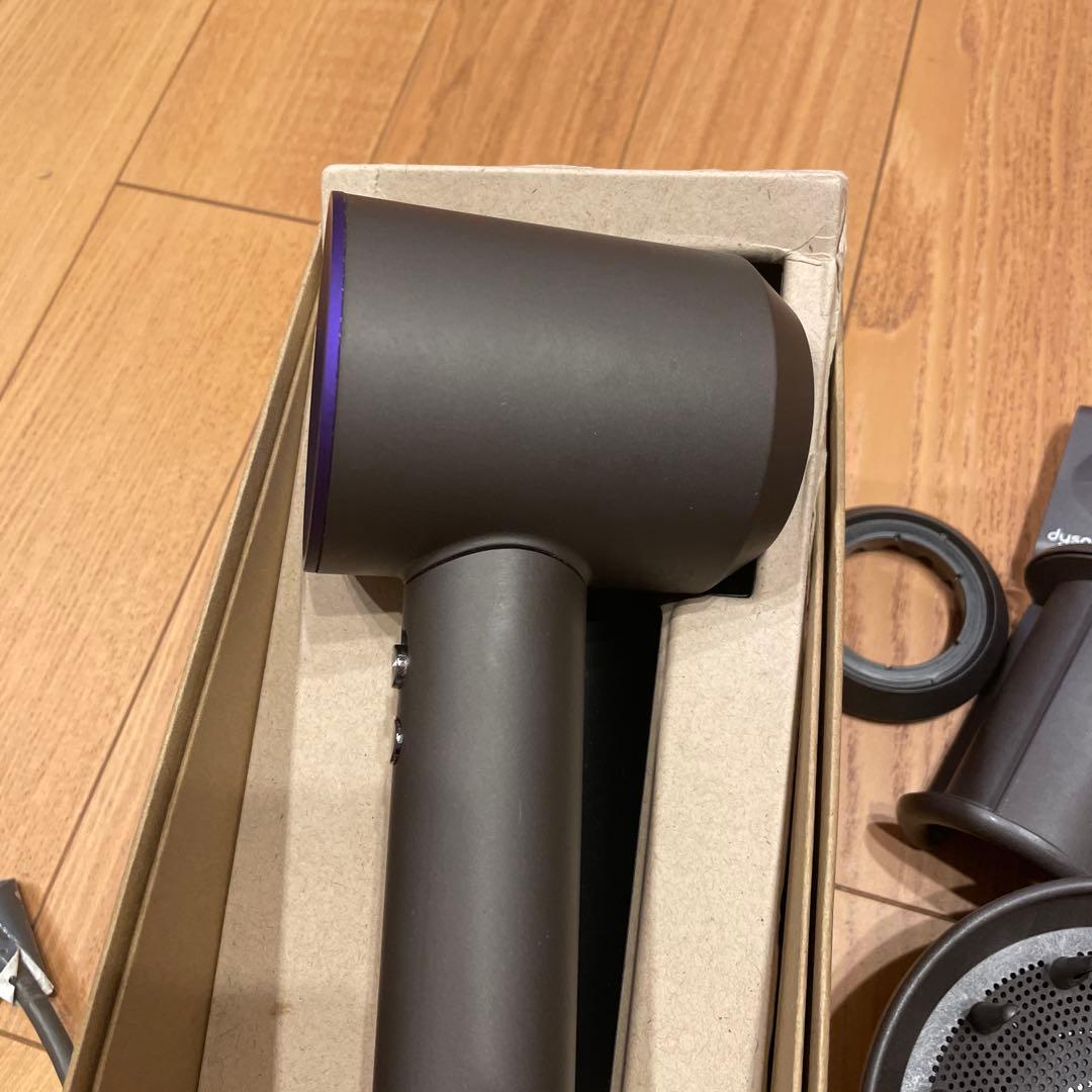 ダイソン dysonドライヤー hd08