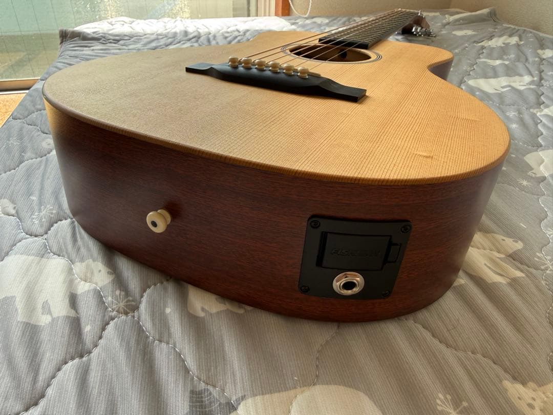 Martin LX1E ギター (中古品)