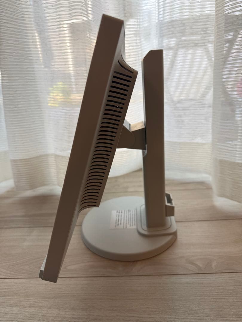 NEC 21.5インチスリムモニター 本体　LCD-E221N-C