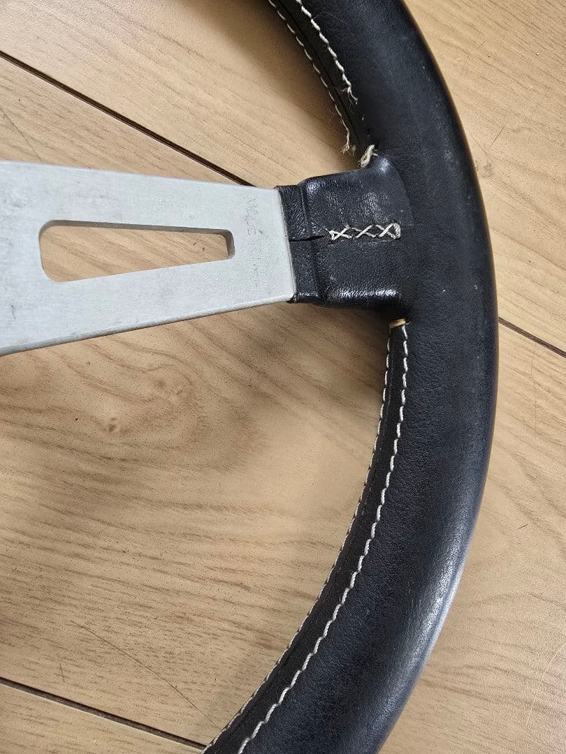 ABARTH 旧車ステアリング 本体　イタリア製