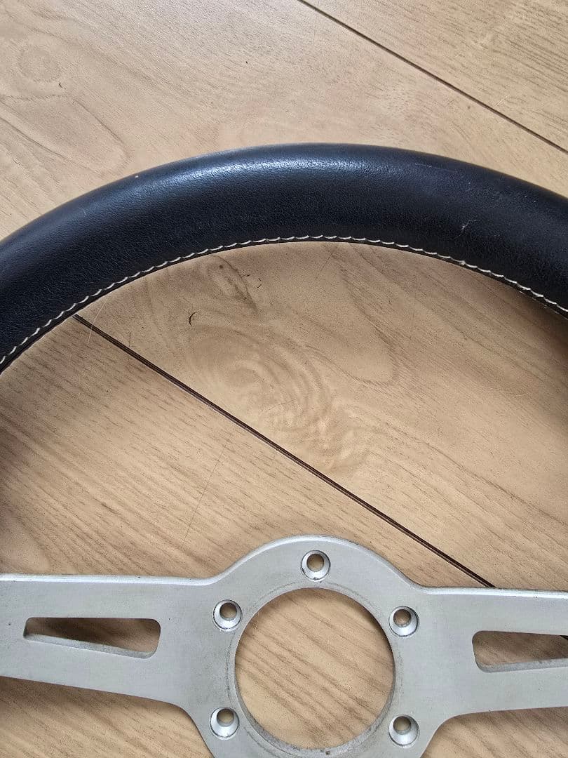 ABARTH 旧車ステアリング 本体　イタリア製