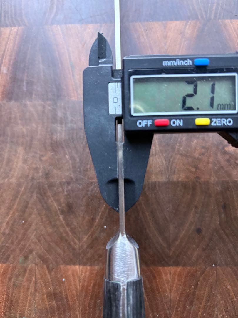 正本総本店　ハイカーボン　切付　牛刀　210mm 包丁　洋包丁　全鋼