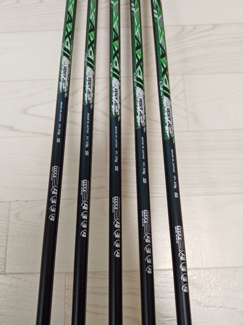 ゼクシオX アイアンセット2022　Miyazaki AX-2カーボンシャフト