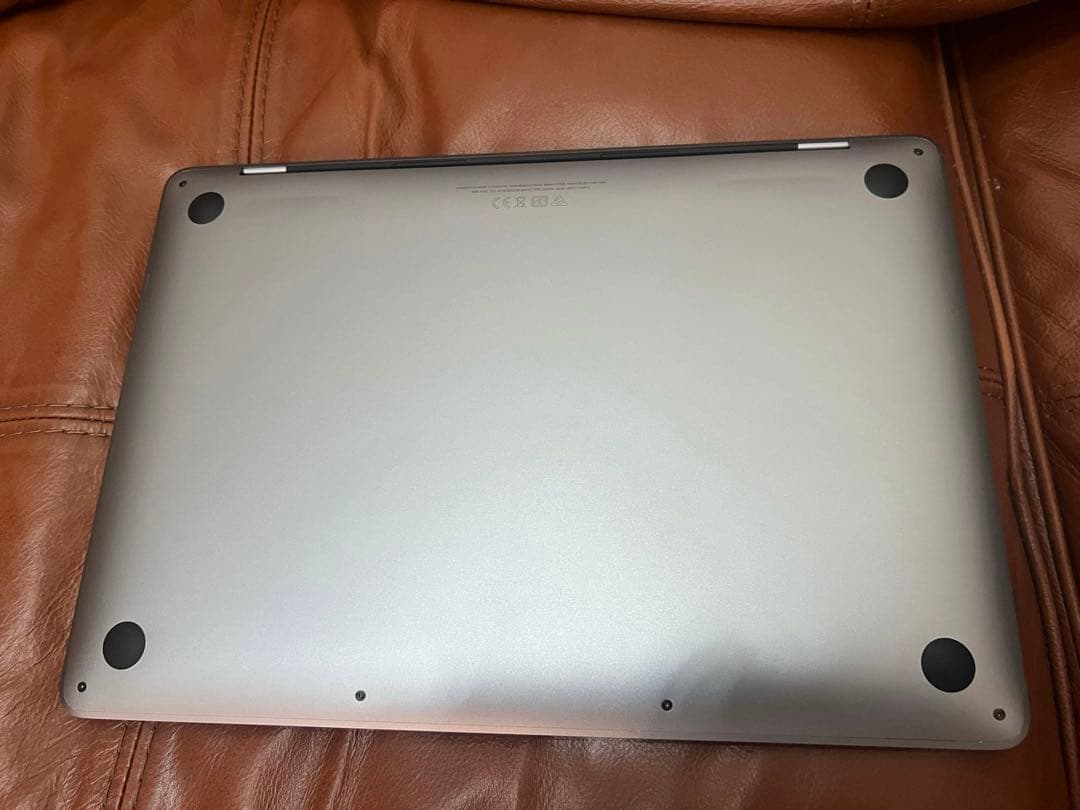 Apple MacBook Pro (M2) 8GB/512GB ジャンク