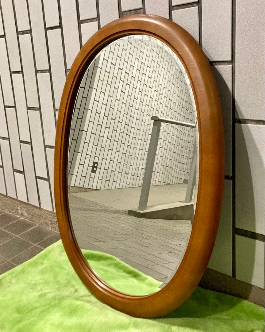 カリモク FURNITURE 大サイズ 68cm オーバルミラー A6085