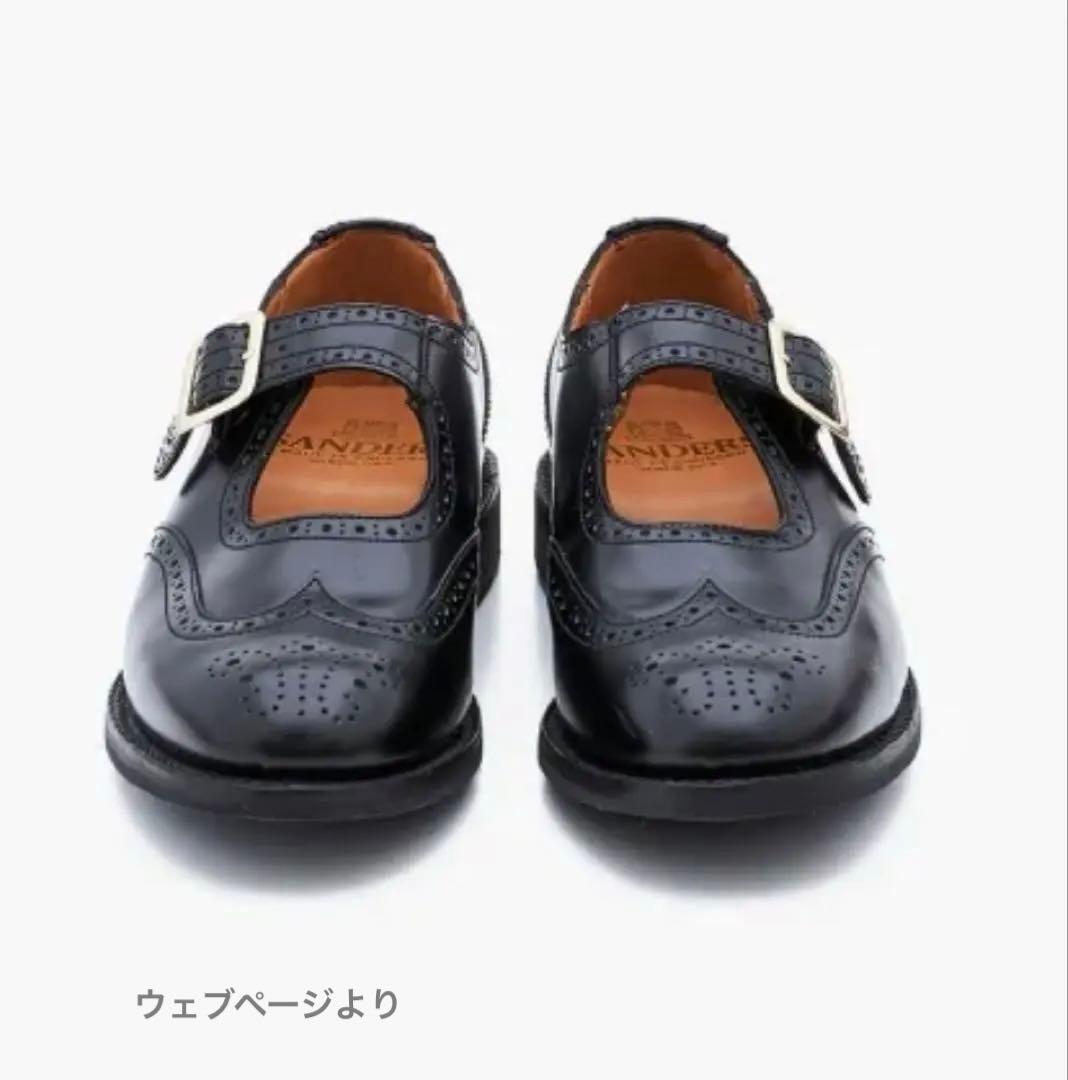【ほぼ新品】SANDERS 2265B FEMALE PUNCHEDSANDAL