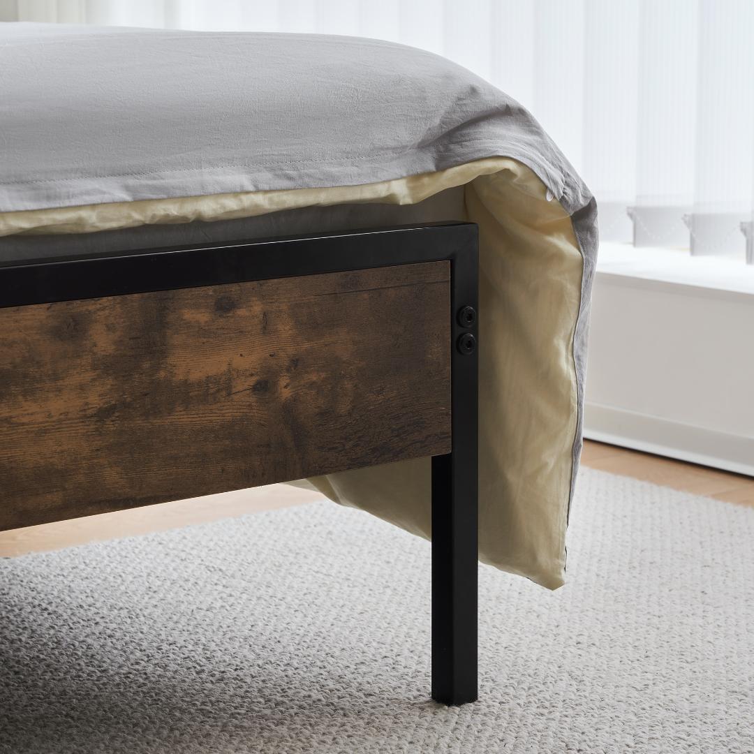 赤字！S ベッドフレーム シングル シングルベッド ンセント・宮付き　北欧風