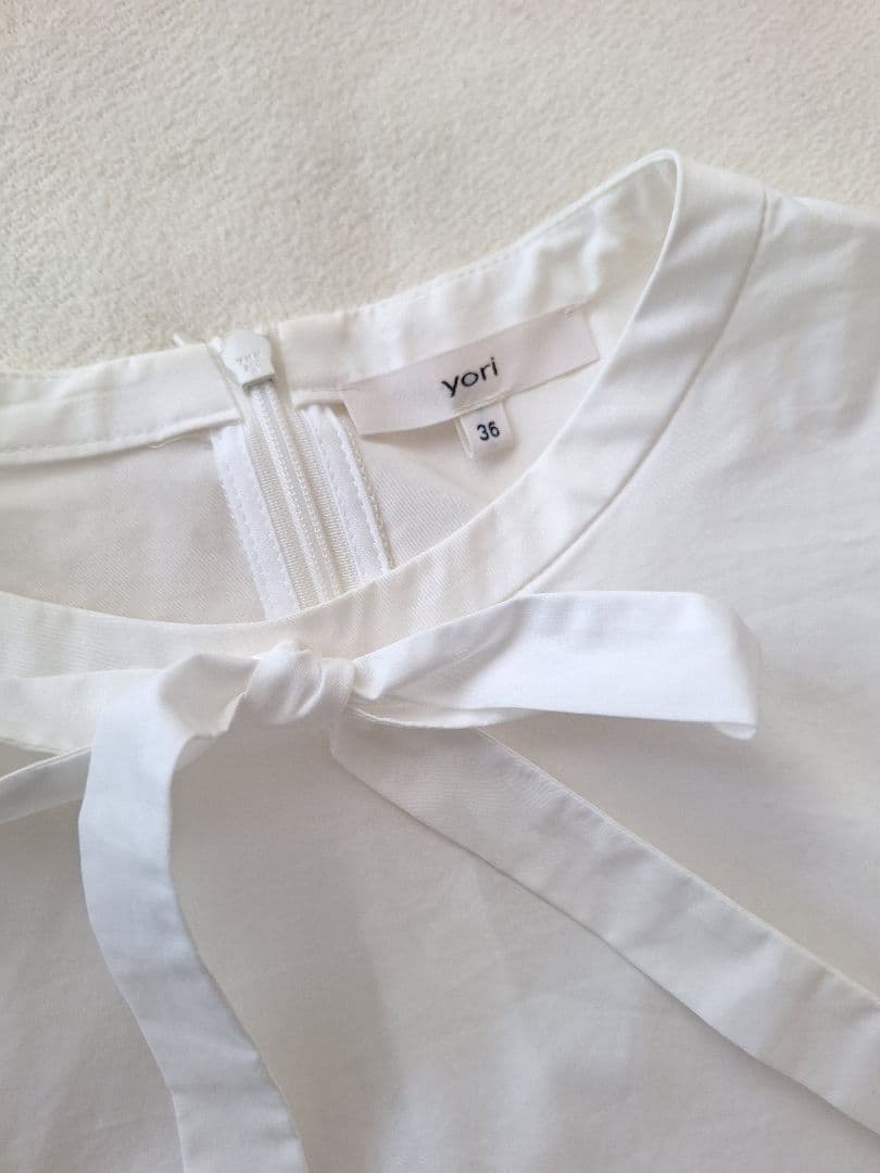 yori ヨリ サイドギャザーブラウス ホワイト 36