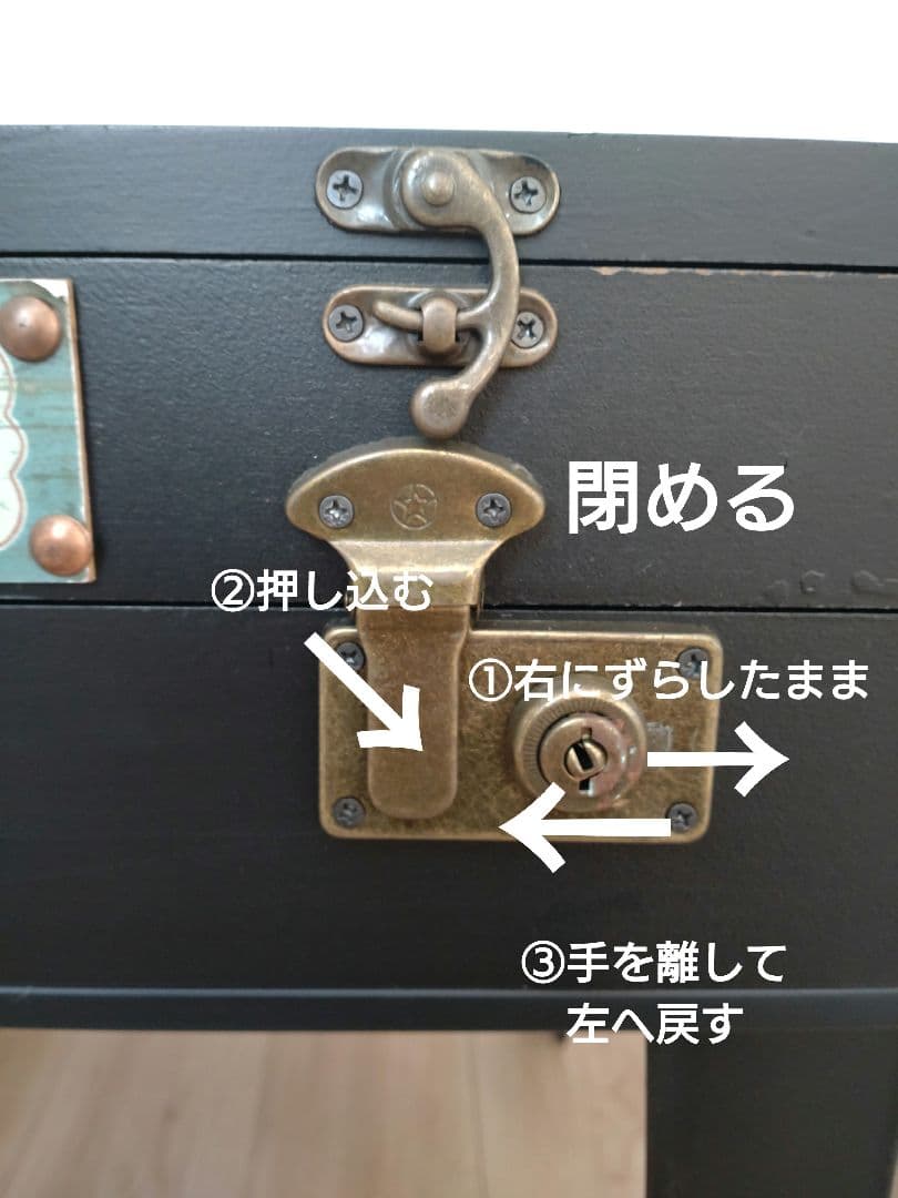 KARE カレ サイドテーブル コレクターブラック