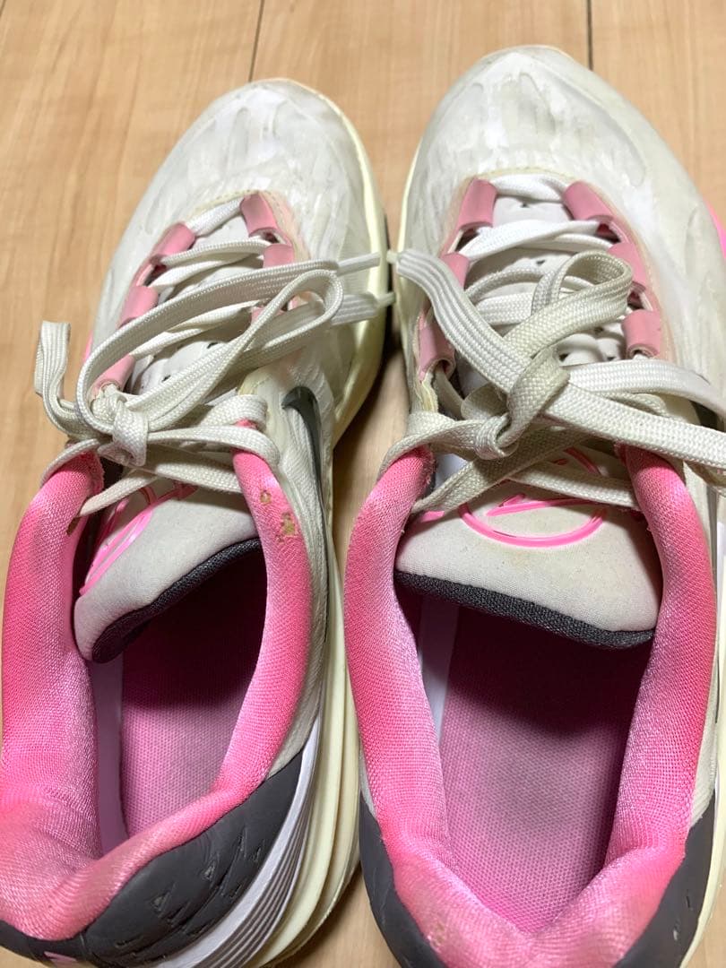 最終価格 レア ナイキ GTカット2 ミルクピンク②