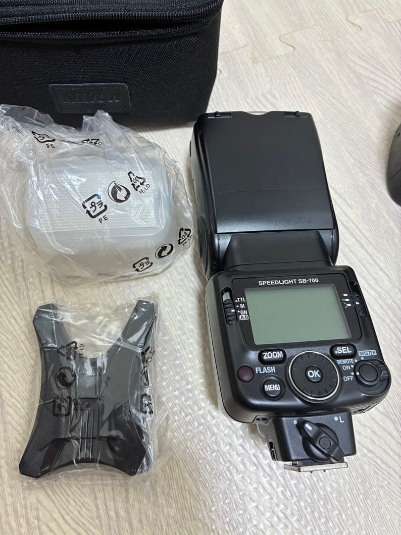 Nikon D7100 デジタル一眼レフ 本体とレンズ2本とSB-700等セット