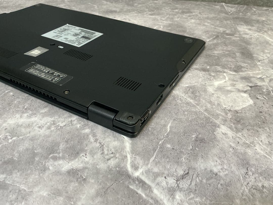 富士通 corei5 第11世代 新品NVMeSSD256GB office