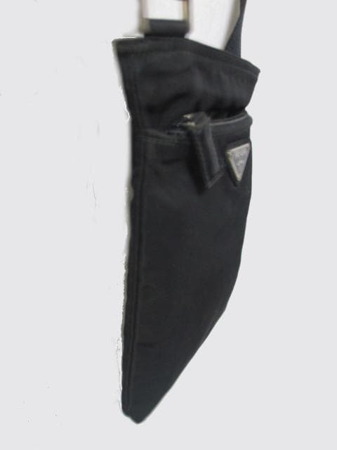 m21621★プラダ★斜め掛けショルダーバッグ・収納袋付き