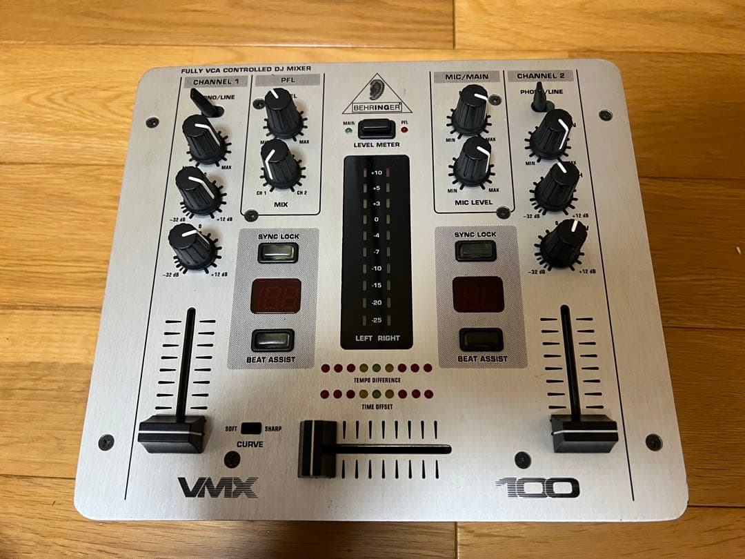 BEHRINGER ベリンガー DJミキサー VMX100