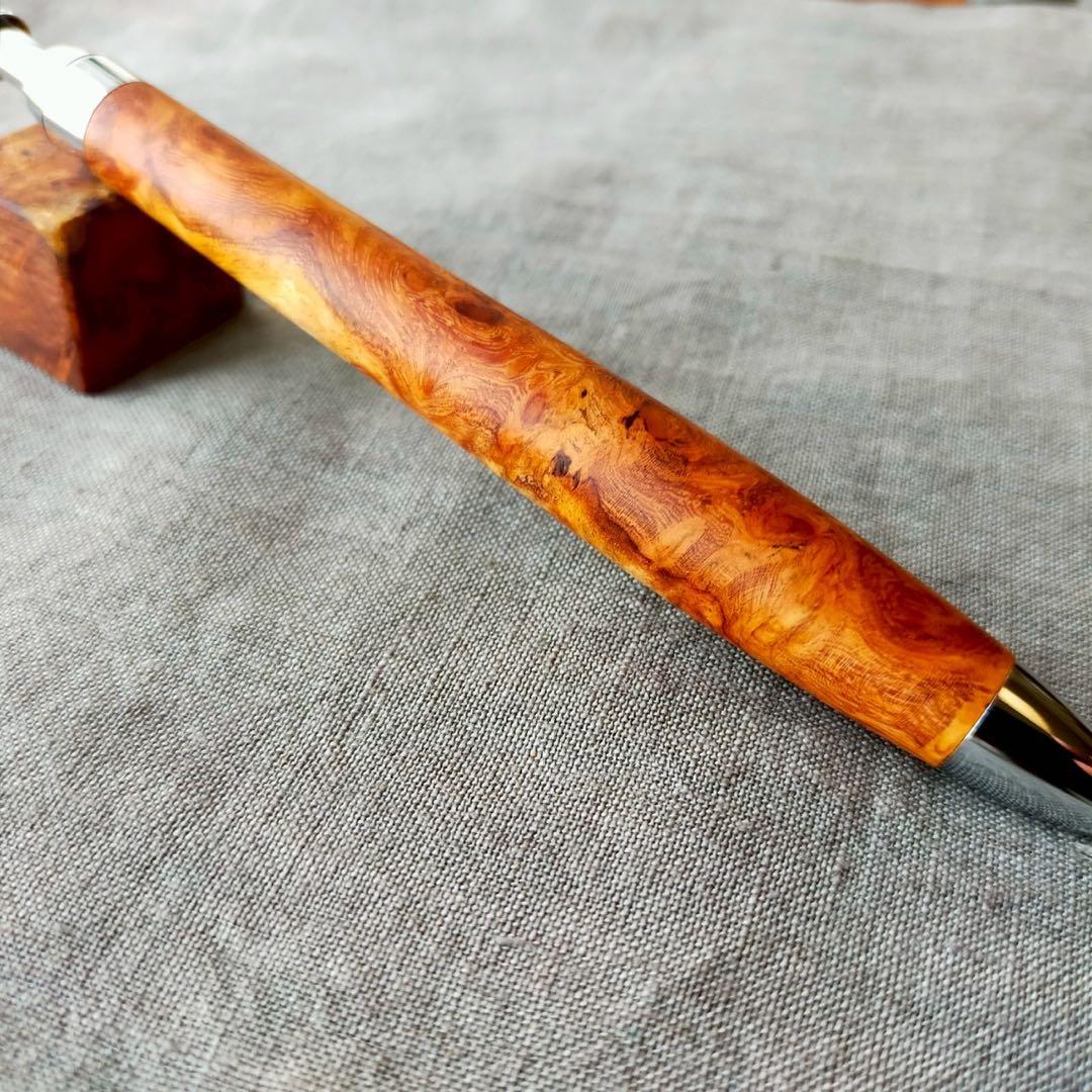 花梨瘤紅白　ハンドメイド　木軸シャープペン　0.5mm　天然木　シルバー