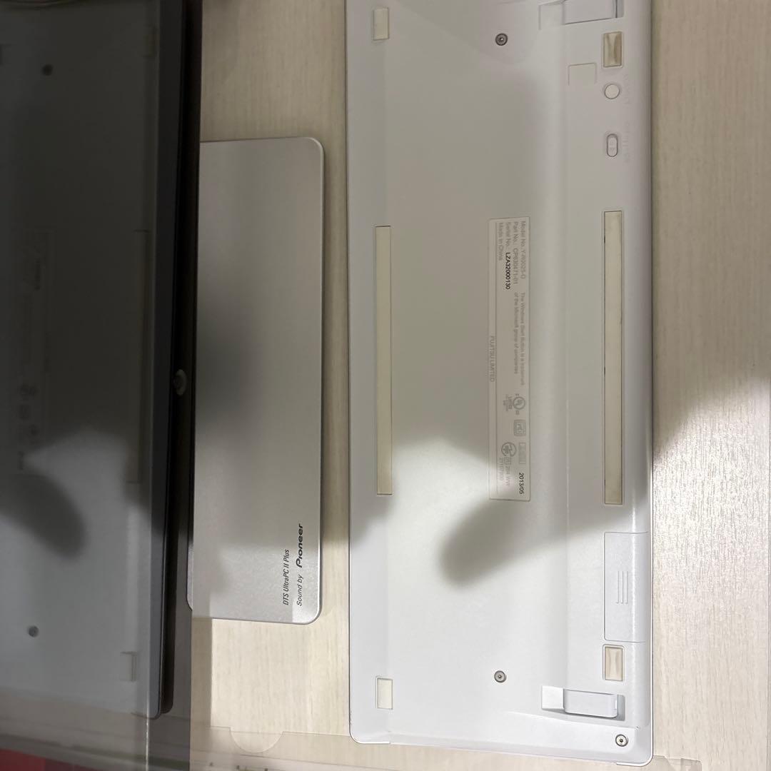 富士通　パソコン　ESPRIMO　FH78/LD FMVF78LDWYジャンク品