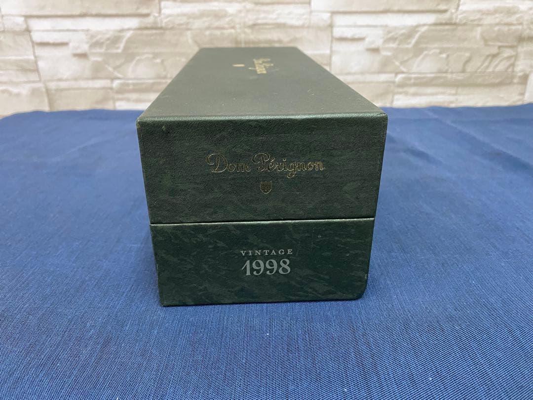 【新品未開封】ドンペリニヨン　ヴィンテージ1998 シャンパン