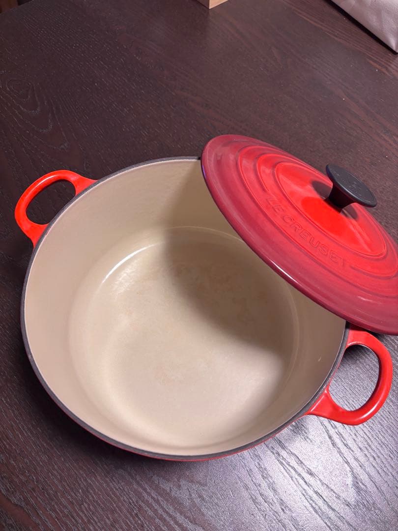 【値下げしました】LE CREUSET 赤 両手鍋 24cm