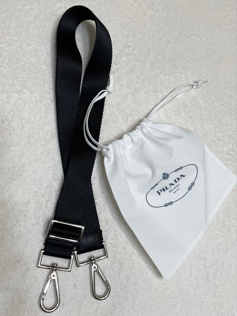 PRADA ブラック ナイロン ショルダーストラップ