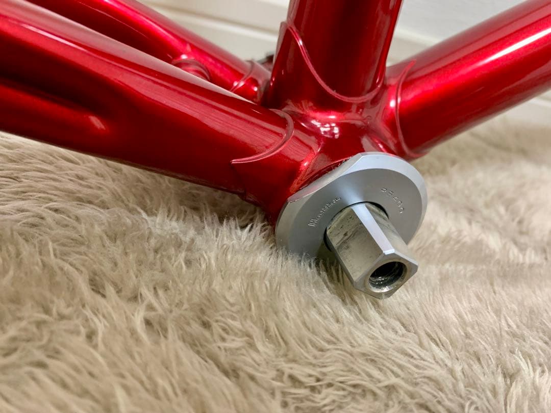 BRIDGESTONE ピストフレーム　NJS