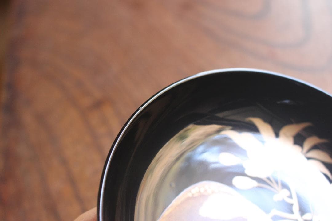 極小傷あり！時代黒漆に優美な貝合桜蒔絵の映える煮物椀2点（検輪島塗雑煮椀