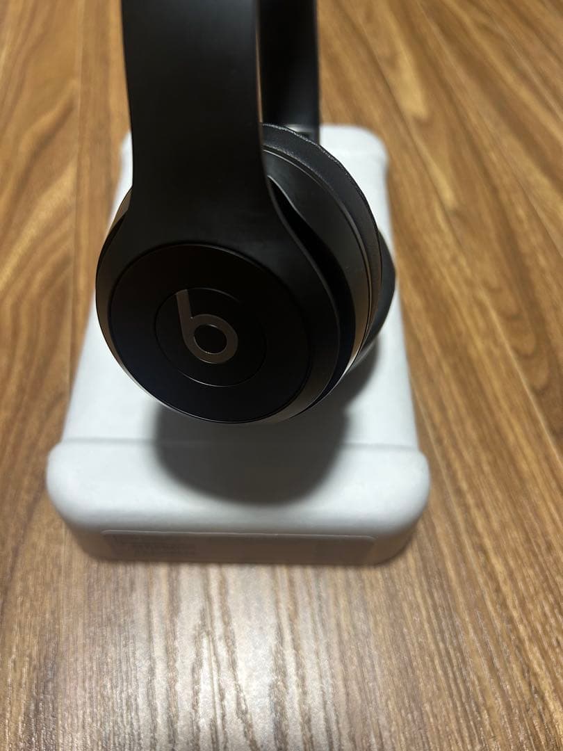 Beats Solo 4 ブラック ワイヤレスヘッドホン