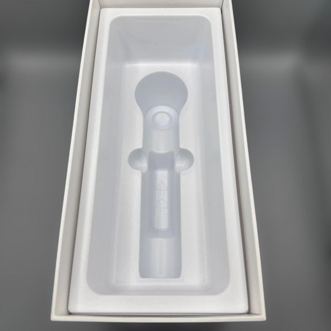 M1368 メディキューブ AGE-R ウルトラチューン40.68 美容機器