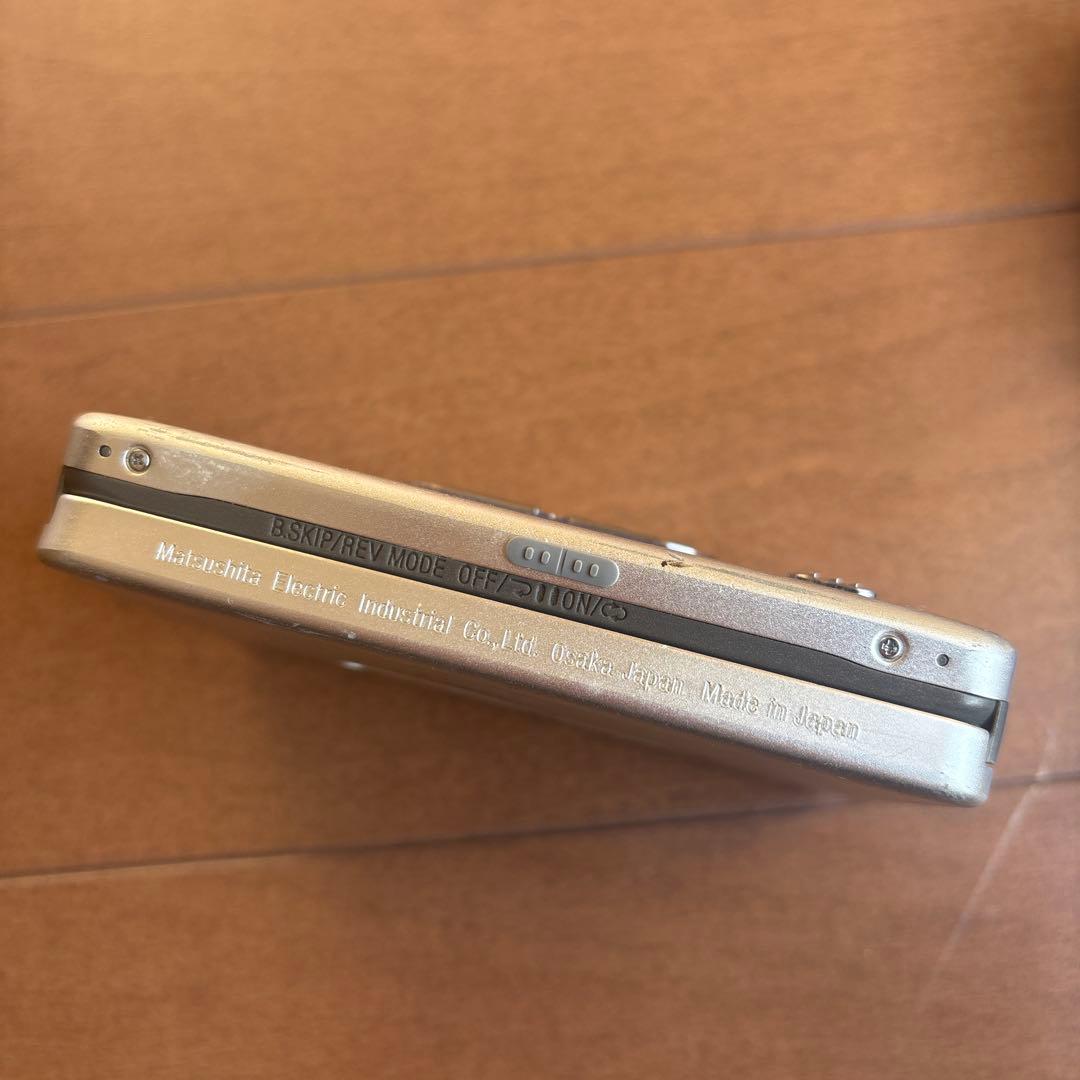 ウォークマン　カセットプレーヤー