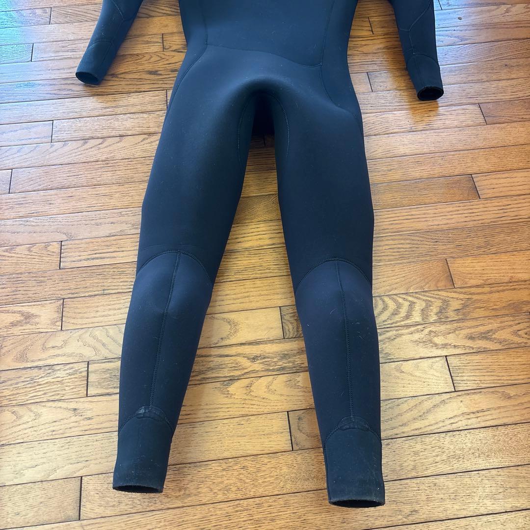 BEWET ブラック セミドライスーツ