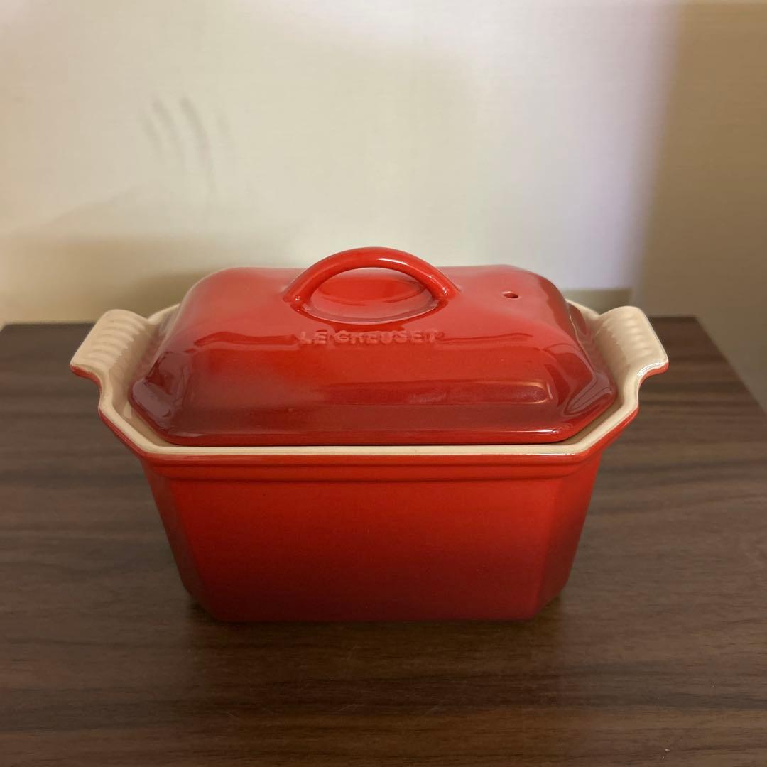廃盤品！未使用品！ル・クルーゼ　テリーヌ with プレス　0.8ℓ 人気レッド