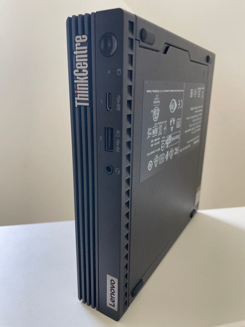 美品 Lenovo ThinkCentre M70q i3 第10世代 ミニPC