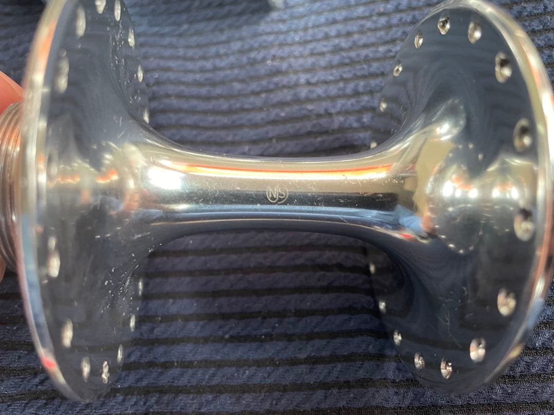 NJS YOSHIGAI GRANCOMPE ハブ　120mm 競輪　ピスト