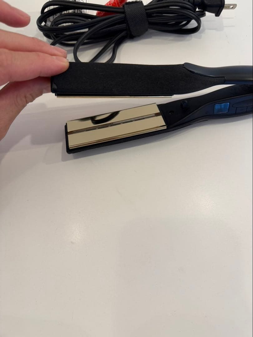 クレイツイオンのストレートヘアアイロンDE-H2O ST38