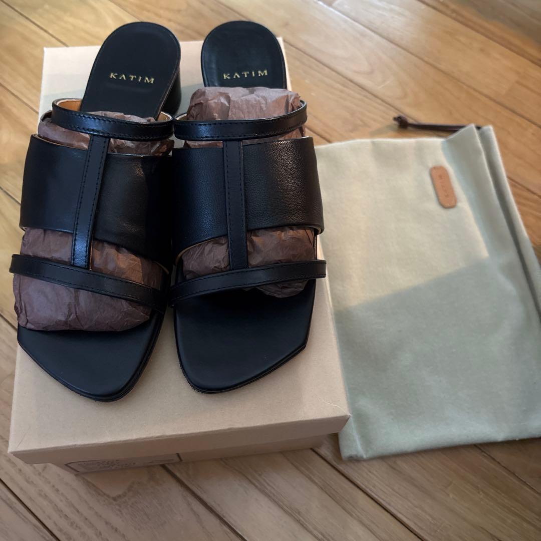 新品未使用KATIM ブラックミュール　37