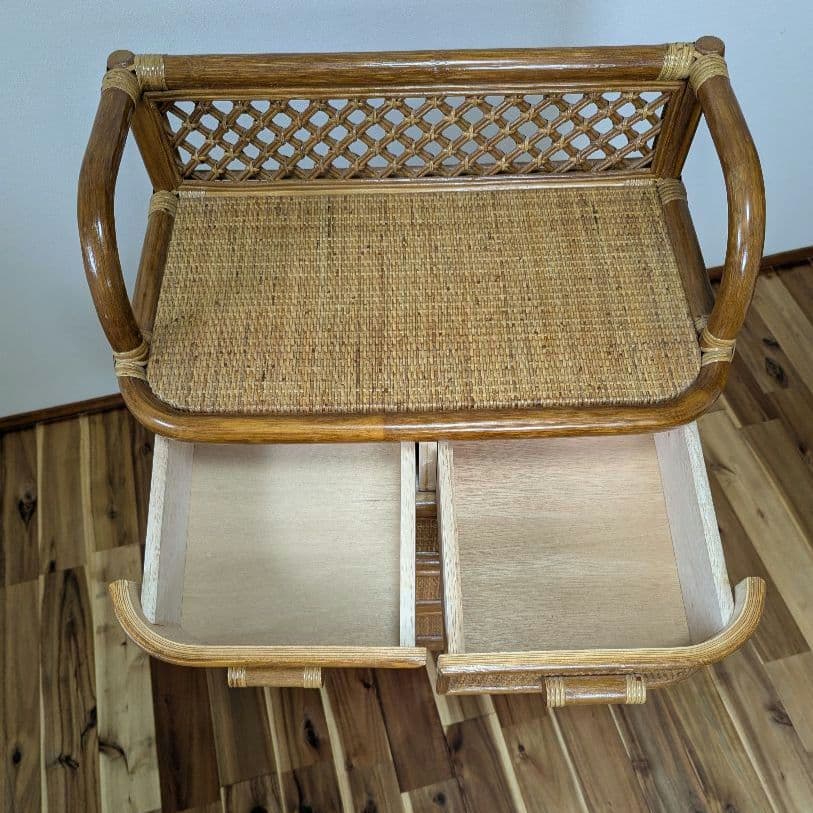 籐 ラタン チェスト 収納 タンス ４段　インテリア アンティーク 棚